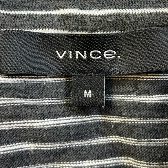 Vince Men’s Striped Polo R166-11 - Picture 2 of 5